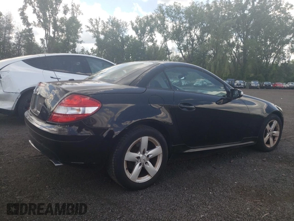 2007 Mercedes-Benz SLK 280 с VIN WDBWK54FX7F142331, выставлен на аукционе Copart как лот 62228125 с пробегом 84 643 миль миль и Списание • Salvage title. История ставок и продаж доступна на DreamBid. Изображение 3.