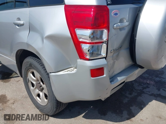 2012 Suzuki Grand Vitara Premium with VIN JS3TD0D29C4100982, listed as a IAAI auction lot 42645440 with 181,033 mi miles and . Bid and sale history available at DreamBid. Image 6.