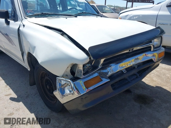 1993 Toyota Pickup DLX with VIN JT4RN93P4P5086920, listed as a IAAI auction lot 42033875 with 329,248 mi miles and . Bid and sale history available at DreamBid. Image 6.