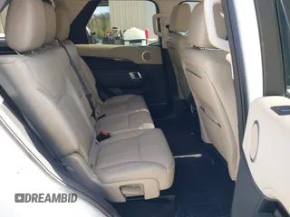 2020 Land Rover Discovery SE z VIN SALRG2RV2L2425203, wystawiony jako IAAI lot #40833068 z przebiegiem 76 717 mil mil oraz . Historia ofert i sprzedaży dostępna na DreamBid. Obrazek 8.