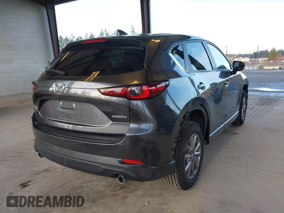 2024 Mazda CX-5 2.5 S Preferred Package with VIN JM3KFBCL1R0428883, listed as a IAAI auction lot 41755898 with 7,386 mi miles. Bid and sale history available at carsss.com. Image 4.