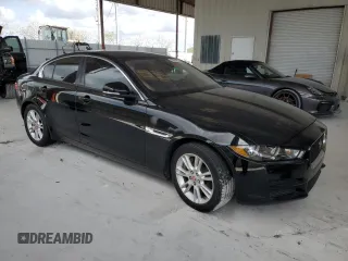 2018 Jaguar XE 20d Premium with VIN SAJAJ4FN5JCP22058, listed as a Copart auction lot 55049165 with 92,408 mi miles and Clean Title. Bid and sale history available at carsss.com. Image 4.