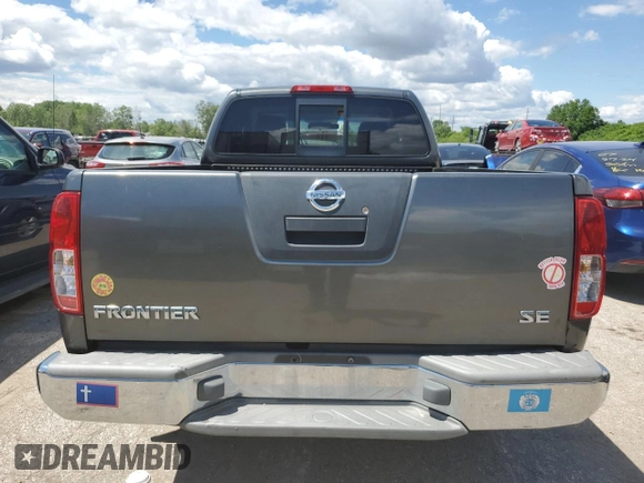 2005 Nissan Frontier LE z VIN 1N6AD06W45C406094, wystawiony jako Copart lot #54011914 z przebiegiem 165 293 mil mil oraz Szkoda całkowita • Salvage title. Historia ofert i sprzedaży dostępna na DreamBid. Obrazek 6.