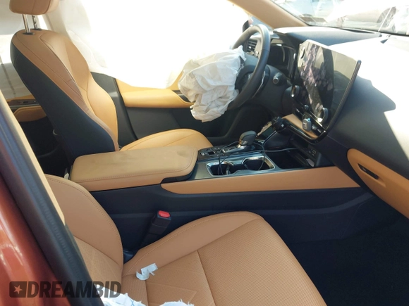 2025 Lexus NX 350h Luxury with VIN 2T2HKCEZ6SC041792, listed as a IAAI auction lot 42568589 with 13,469 mi miles and . Bid and sale history available at DreamBid. Image 5.