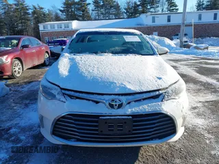 2016 Toyota Avalon Limited with VIN 4T1BK1EB5GU215231, listed as a IAAI auction lot 41363159 with 143,786 mi miles and . Bid and sale history available at carsss.com. Image 12.