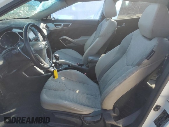 2012 Hyundai Veloster w/Gray Int with VIN KMHTC6AD2CU074277, listed as a Copart auction lot 44045205 with 180,489 mi miles and Salvage title. Bid and sale history available at DreamBid. Image 7.