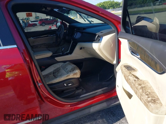 2019 Cadillac XT5 FWD with VIN 1GYKNARS9KZ173920, listed as a IAAI auction lot 42321141 with Not provided miles and . Bid and sale history available at DreamBid. Image 5.