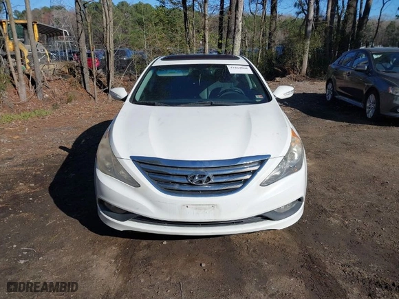 2014 Hyundai Sonata SE with VIN 5NPEC4AC8EH862115, listed as a IAAI auction lot 41869068 with 137,907 mi miles. Bid and sale history available at carsss.com. Image 12.