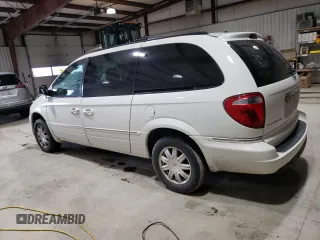 2005 Chrysler Town & Country Touring with VIN 2C4GP54L75R429838, listed as a Copart auction lot 45456964 with 157,996 mi miles and Salvage Title. Bid and sale history available at DreamBid. Image 2.