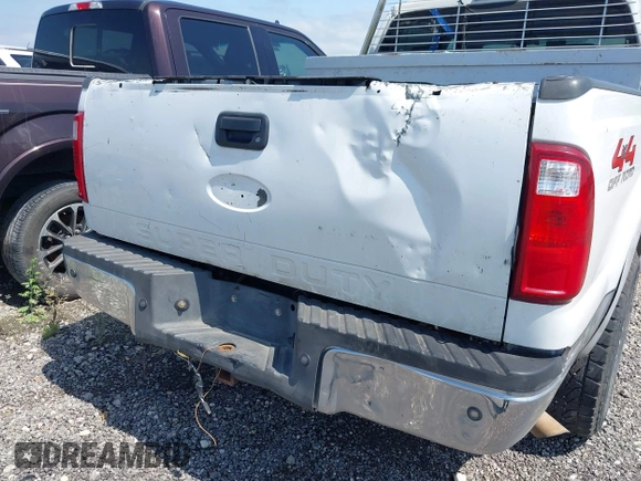 2008 Ford F-250 XL с VIN 1FTSW21Y98EC51797, выставлен на аукционе IAAI как лот 42168445 с пробегом 325 080 миль миль и . История ставок и продаж доступна на DreamBid. Изображение 20.