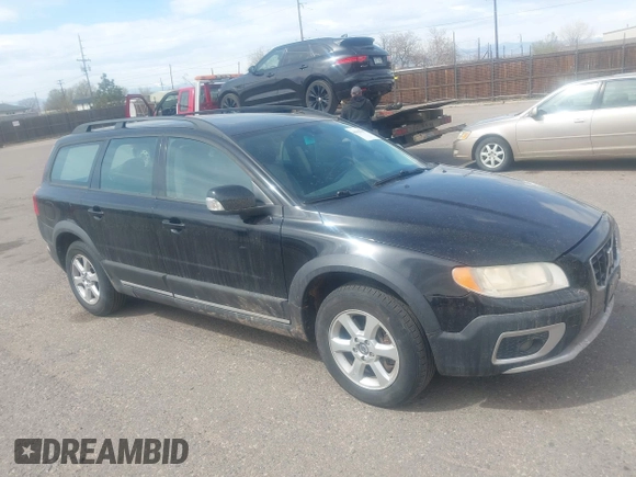 2008 Volvo XC70 with VIN YV4BZ982X81014600, listed as a IAAI auction lot 41905997 with 132,842 mi miles and . Bid and sale history available at DreamBid. Image 1.
