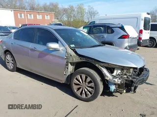 2015 Honda Accord EX-L with VIN 1HGCR2F82FA013929, listed as a IAAI auction lot 42090797 with 122,824 mi miles and . Bid and sale history available at DreamBid. Image 1.