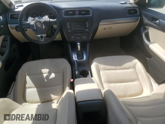 2013 Volkswagen Jetta TDI w/Premium с VIN 3VWLL7AJ5DM389660, выставлен на аукционе Copart как лот 53796405 с пробегом 82 151 миль миль и Чистый • Clean title. История ставок и продаж доступна на DreamBid. Изображение 8.