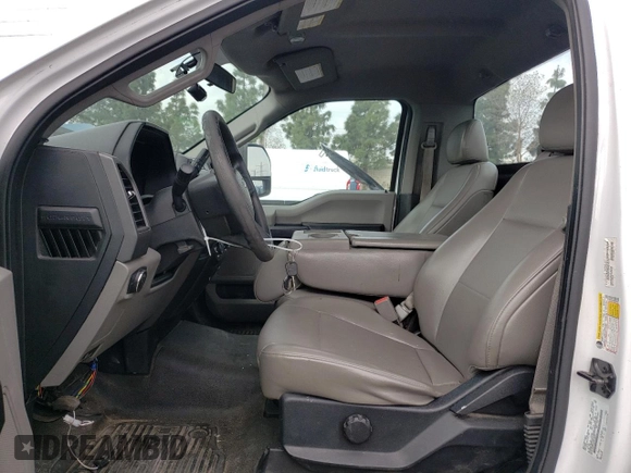 2017 Ford F-250 XL with VIN 1FTBF2A64HEE26438, listed as a Copart auction lot 45762404 with 133,077 mi miles and Salvage title. Bid and sale history available at DreamBid. Image 7.