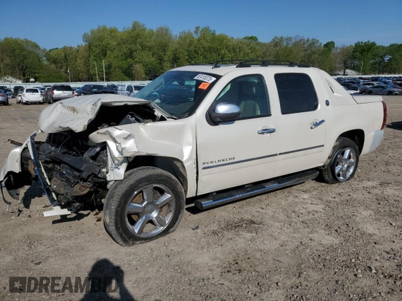 2013 Chevrolet Avalanche LTZ with VIN 3GNTKGE73DG326664, listed as a Copart auction lot 52415375 with 167,904 mi miles and Clean Title. Bid and sale history available at carsss.com. Image 1.