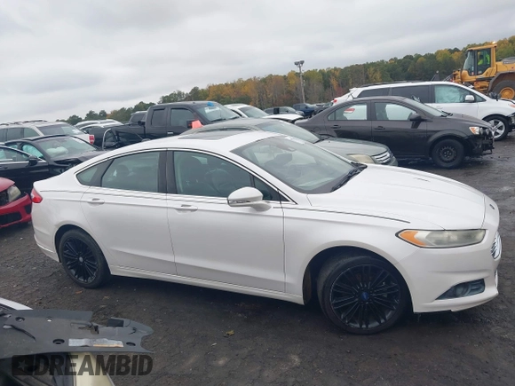 2013 Ford Fusion SE with VIN 3FA6P0HR5DR246577, listed as a IAAI auction lot 40777607 with 224,994 mi miles. Bid and sale history available at carsss.com. Image 13.