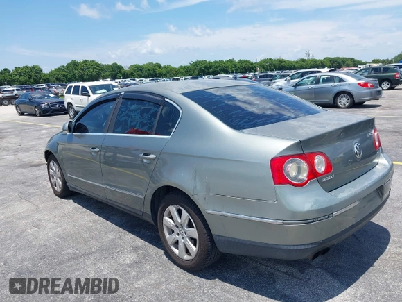 2006 Volkswagen Passat Value Edition z VIN WVWAK73C06P214788, wystawiony jako IAAI lot #40056548 z przebiegiem 170 758 mil mil oraz . Historia ofert i sprzedaży dostępna na DreamBid. Obrazek 3.