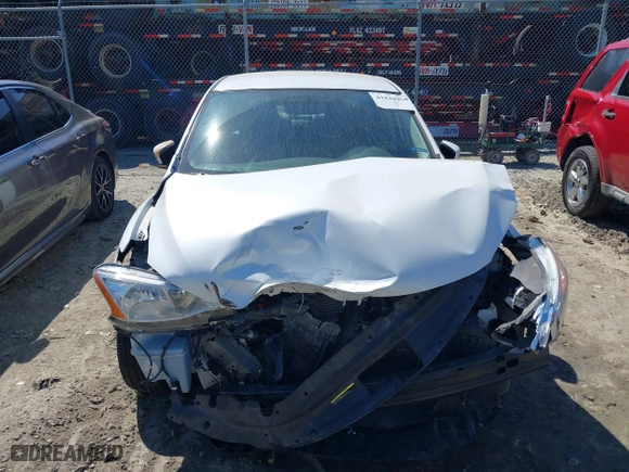 2015 Nissan Sentra S with VIN 3N1AB7AP7FY311090, listed as a IAAI auction lot 41828958 with 78,000 mi miles. Bid and sale history available at carsss.com. Image 11.