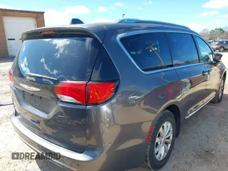 2018 Chrysler Pacifica Touring L with VIN 2C4RC1BG4JR204161, listed as a IAAI auction lot 41737734 with 87,323 mi miles and . Bid and sale history available at DreamBid. Image 4.