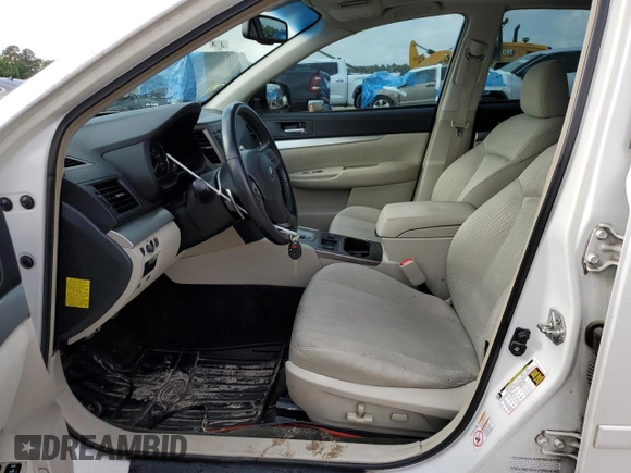 2012 Subaru Legacy Premium z VIN 4S3BMCG64C3020537, wystawiony jako Copart lot #54075685 z przebiegiem 68 353 mil mil oraz Szkoda całkowita • Salvage title. Historia ofert i sprzedaży dostępna na DreamBid. Obrazek 7.