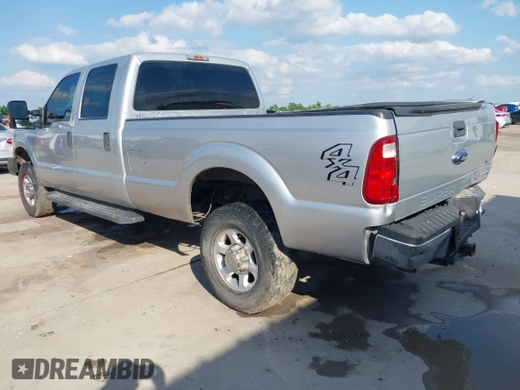 2015 Ford F-350 Platinum z VIN 1FT7W3B67FEB54426, wystawiony jako IAAI lot #42210820 z przebiegiem 189 387 mil mil oraz . Historia ofert i sprzedaży dostępna na DreamBid. Obrazek 3.