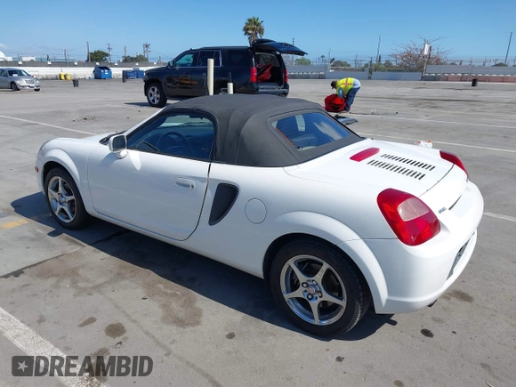 2002 Toyota MR2 z VIN JTDFR320120045045, wystawiony jako IAAI lot #42227577 z przebiegiem 128 095 mil mil oraz . Historia ofert i sprzedaży dostępna na DreamBid. Obrazek 3.