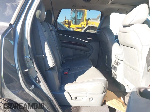 2014 Acura MDX Advance with VIN 5FRYD4H83EB048432, listed as a IAAI auction lot 41004432 with 83,944 mi miles and . Bid and sale history available at carsss.com. Image 8.