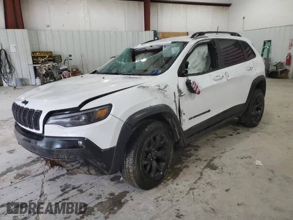 2020 Jeep Cherokee Latitude with VIN 1C4PJMCXXLD645778, listed as a Copart auction lot 67696992 with 36,164 mi miles. Bid and sale history available at carsss.com. Image 1.