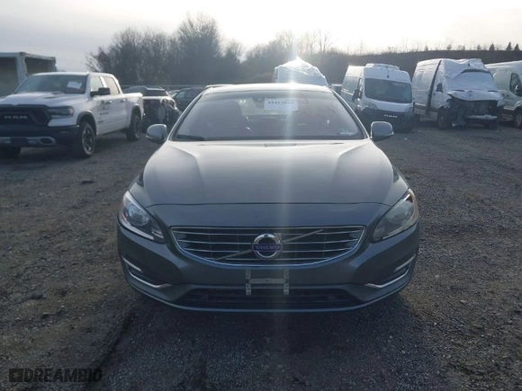 2017 Volvo S60 Inscription with VIN LYV402HKXHB137304, listed as a IAAI auction lot 41415830 with 140,598 mi miles. Bid and sale history available at carsss.com. Image 12.