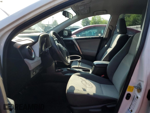 2015 Toyota RAV4 LE with VIN 2T3BFREV6FW390333, listed as a Copart auction lot 63067925 with 170,342 mi miles and Salvage title. Bid and sale history available at DreamBid. Image 7.