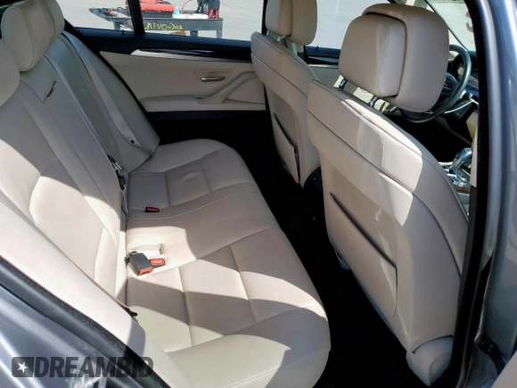 2012 BMW 5 Series 528i with VIN WBAXG5C51CDX03860, listed as a Copart auction lot 51464415 with 131,006 mi miles and Salvage Title. Bid and sale history available at carsss.com. Image 10.