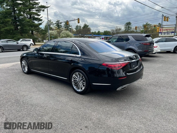 2022 Mercedes-Benz S 580 with VIN W1K6G7GB5NA132541, listed as a Copart auction lot 56436665 with 95,609 mi miles and Clean Title. Bid and sale history available at DreamBid. Image 3.