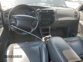 2000 Ford Explorer XLT z VIN 1FMZU83P9YZA78976, wystawiony jako Copart lot #59412725 z przebiegiem 210 340 mil mil oraz Szkoda całkowita • Salvage title. Historia ofert i sprzedaży dostępna na DreamBid. Obrazek 8.