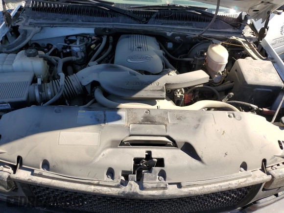 2003 Chevrolet Tahoe LS with VIN 1GNEK13V73J261578, listed as a Copart auction lot 37053774 with 208,162 mi miles and Salvage Title. Bid and sale history available at carsss.com. Image 12.