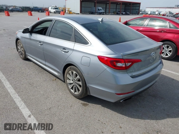2016 Hyundai Sonata Sport with VIN 5NPE34AF7GH431794, listed as a IAAI auction lot 41838871 with 117,833 mi miles and . Bid and sale history available at DreamBid. Image 3.