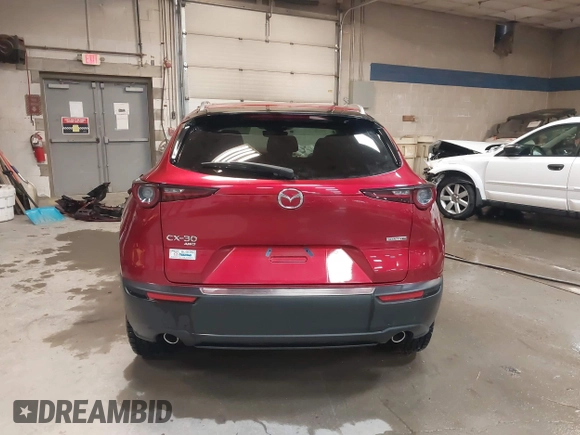 2024 Mazda CX-30 S Preferred with VIN 3MVDMBCM7RM685929, listed as a IAAI auction lot 41574303 with 7,928 mi miles and . Bid and sale history available at DreamBid. Image 16.