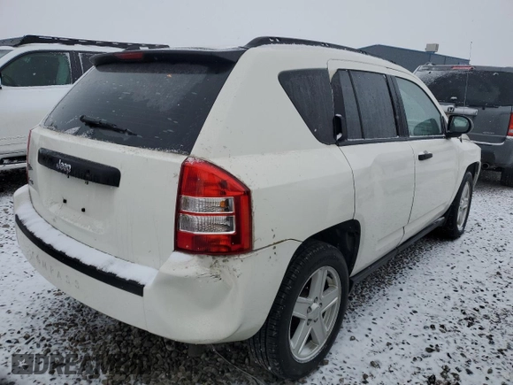 2007 Jeep Compass Sport with VIN 1J8FF47WX7D180030, listed as a Copart auction lot 45364605 with 88,965 mi miles and Clean Title. Bid and sale history available at carsss.com. Image 3.
