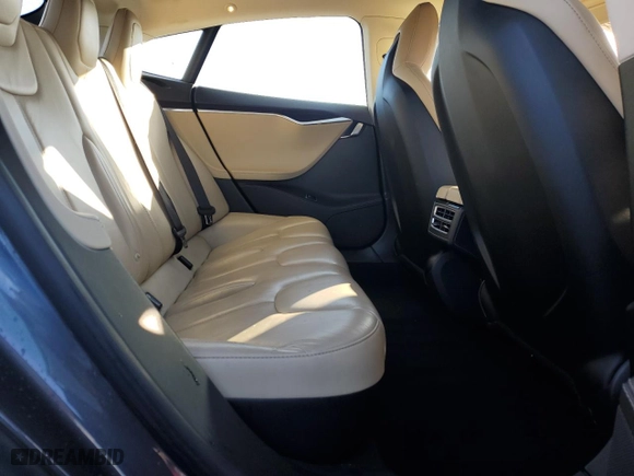 2015 Tesla Model S 85 kWh Battery with VIN 5YJSA1S16FFP71476, listed as a Copart auction lot 42560875 with 71,470 mi miles and Salvage Title. Bid and sale history available at carsss.com. Image 10.