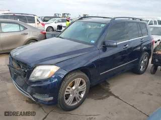 2015 Mercedes-Benz GLK-Class GLK 250 BlueTEC with VIN WDCGG0EB0FG355152, listed as a IAAI auction lot 41585960 with 138,441 mi miles. Bid and sale history available at carsss.com. Image 17.