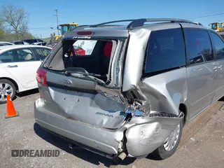 2006 Toyota Sienna CE with VIN 5TDZA23C36S419262, listed as a IAAI auction lot 42042520 with 202,686 mi miles. Bid and sale history available at carsss.com. Image 6.