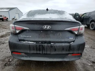 2016 Hyundai Sonata Hybrid Limited with VIN KMHE34L12GA014507, listed as a Copart auction lot 44608193 with 148,100 mi miles. Bid and sale history available at carsss.com. Image 6.