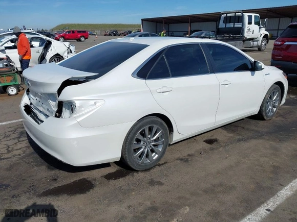 2016 Toyota Camry Hybrid LE with VIN 4T1BD1FK6GU194723, listed as a IAAI auction lot 41524555 with NaN miles. Bid and sale history available at carsss.com. Image 4.