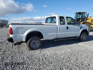 2008 Ford F-350 XL with VIN 1FTWX31R58ED57984, listed as a Copart auction lot 43121415 with 182,945 mi miles and Salvage Title. Bid and sale history available at DreamBid. Image 3.