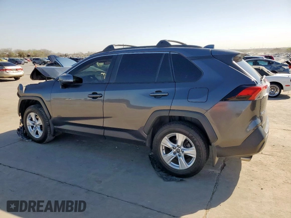 2019 Toyota RAV4 XLE with VIN JTMW1RFV1KJ015196, listed as a Copart auction lot 49452225 with 167,557 mi miles and Salvage Title. Bid and sale history available at carsss.com. Image 2.