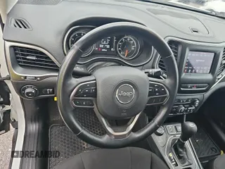 2019 Jeep Cherokee Latitude с VIN 1C4PJMCB6KD354004, выставлен на аукционе IAAI как лот 42854246 с пробегом 64 595 миль миль и . История ставок и продаж доступна на DreamBid. Изображение 2.