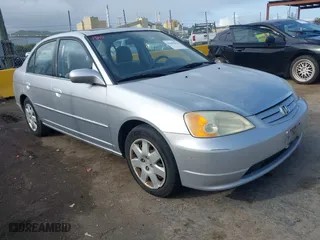 2002 Honda Civic EX with VIN 2HGES26722H589777, listed as a IAAI auction lot 41907034 with 284,783 mi miles. Bid and sale history available at carsss.com. Image 1.