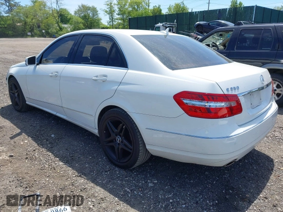 2013 Mercedes-Benz E 350 Luxury with VIN WDDHF8JB9DA770848, listed as a IAAI auction lot 42250178 with 105,889 mi miles and . Bid and sale history available at DreamBid. Image 3.