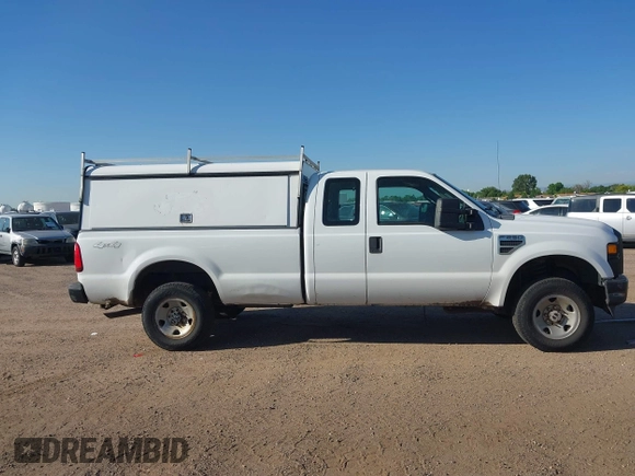 2010 Ford F-250 XL z VIN 1FTSX2B55AEA08754, wystawiony jako IAAI lot #42438103 z przebiegiem 573 535 mil mil oraz . Historia ofert i sprzedaży dostępna na DreamBid. Obrazek 13.