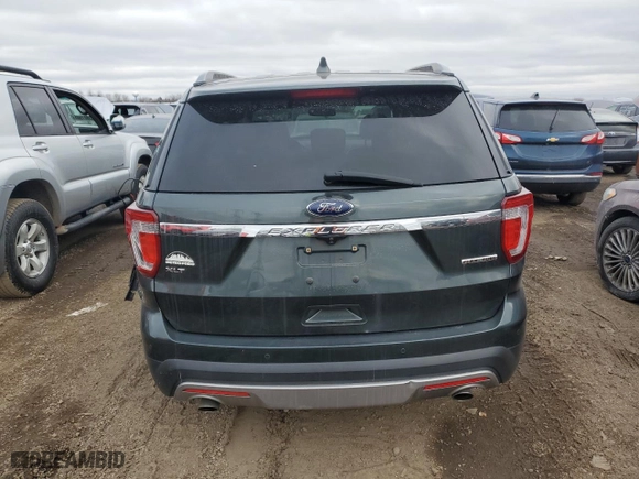2016 Ford Explorer XLT with VIN 1FM5K7D84GGB16498, listed as a Copart auction lot 43469485 with 121,112 mi miles and Salvage Title. Bid and sale history available at carsss.com. Image 6.