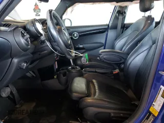 2019 MINI Hardtop 4 Door Cooper S z VIN WMWXU3C58K2H55626, wystawiony jako Copart lot #54404175 z przebiegiem 65 209 mil mil oraz Szkoda całkowita • Salvage title. Historia ofert i sprzedaży dostępna na DreamBid. Obrazek 7.